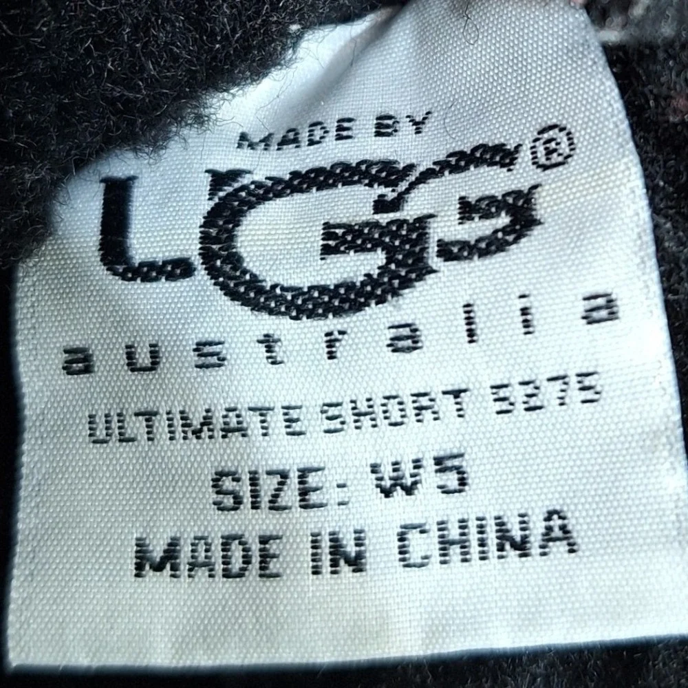 UGG Australia Ultimate Short 5275 Black Suede Sheepskin Slip On Boots Women's W5